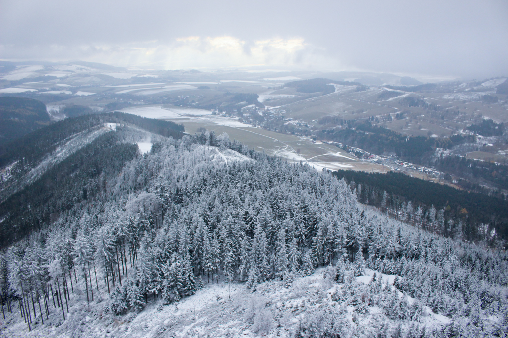 Panorama z wieży widokowej.